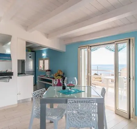 Hébergement de vacances Vista Mare Tra I Luoghi Di Montalbano Punta Secca