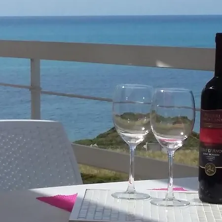 Hébergement de vacances Vista Mare Tra I Luoghi Di Montalbano Punta Secca