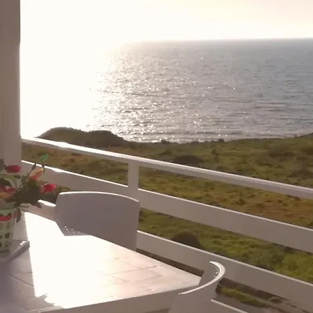 Vista Mare Tra I Luoghi Di Montalbano Punta Secca