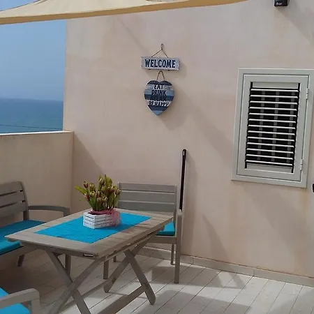 Hébergement de vacances Vista Mare Tra I Luoghi Di Montalbano Punta Secca
